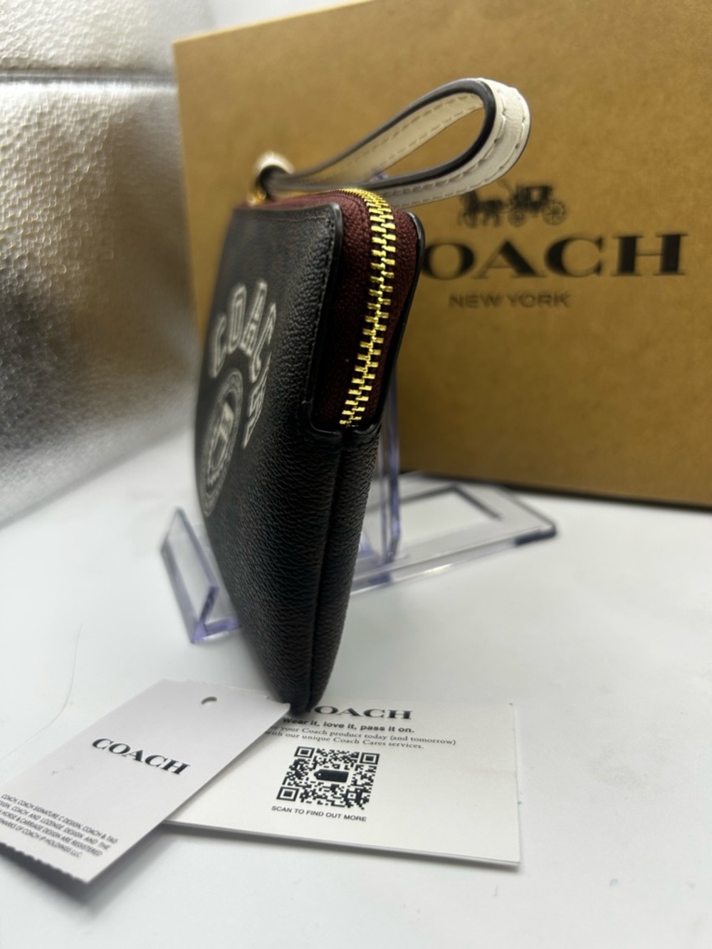 Coach Corner Zip Wristlet in Signature Canvas with Varsity Motif, NWT/Box - Picture 10 of 15